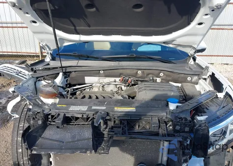 2022 Volkswagen Atlas Cross Sport 3.6L V6 Sel Premium R-Line z USA, uszkodzony, nr VIN 1V2FE2CA3NC205960